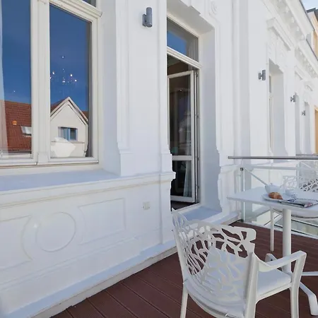 Vie 3 Apartment *